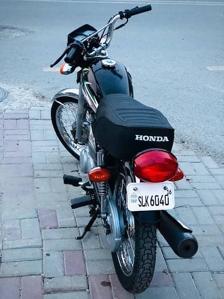 Honda 125 model 2016 03174038702 1