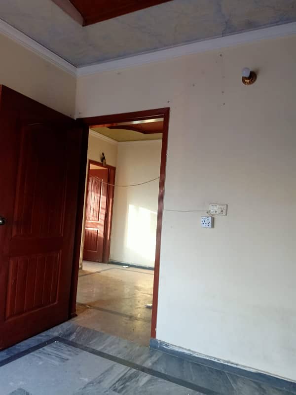 Allama Iqbal Town Flat For Rent 2 bedoom with bath 3