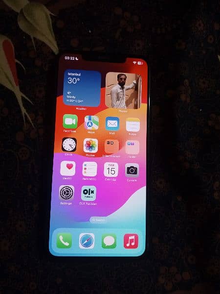 Iphone 11pro max 256gb non pta Jv 5