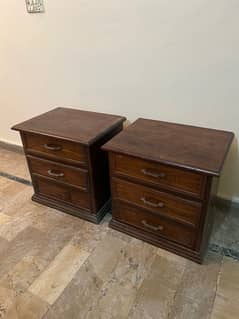 2 Side table Drawers 0