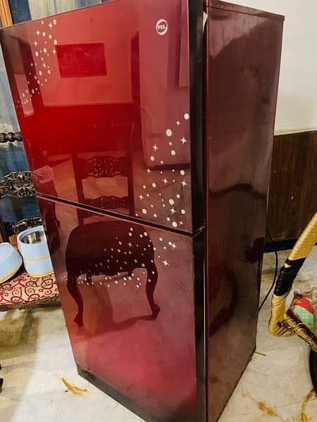 PEL Maroon color Glass door refrigerator (Good condition) 0