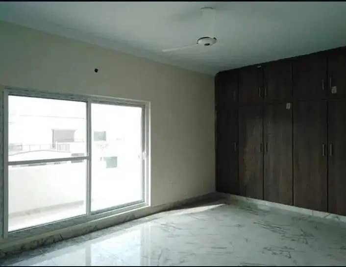 West Open House Upper Portion 2 Bed DD Available For Rent (500 Sq. Yds) 11