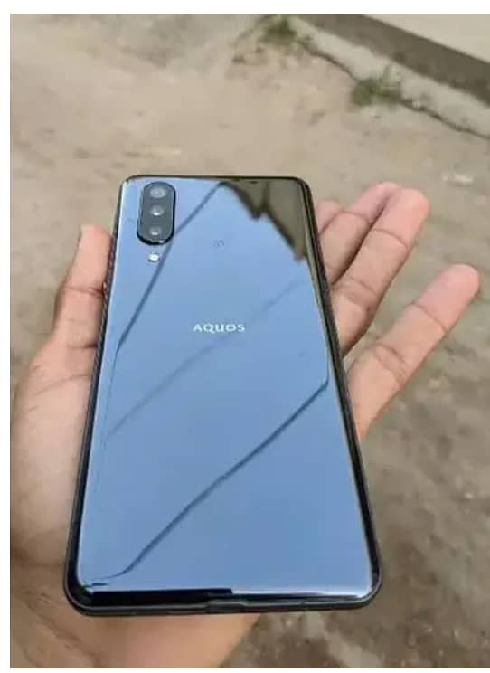 Sharp Aquos Zero 5G | 64GB Storage | 6GB RAM | Snapdragon 765G | 4050 1