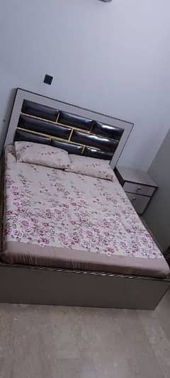 bed set with mattress