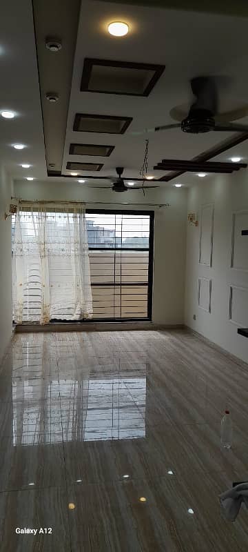 10 Marla upper Portion Grove block paragon city 2