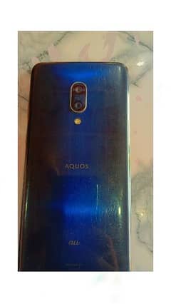 Aquos zero 2( 8/256 Gb