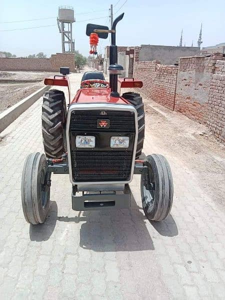 tractor MF 240 model 2023 4