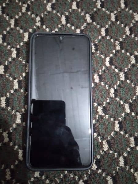 Infinix hot 30i 10 by 10 4+4 128 2