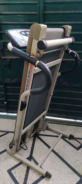 Treadmill for sale not working READ ADD 7