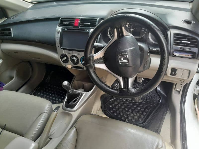 Honda City Aspire 2016 13