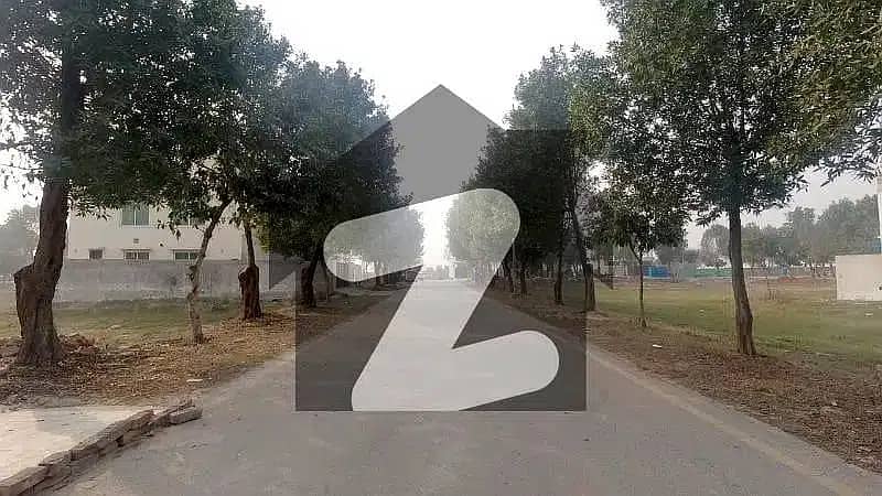 10 MARLA RESIDENTIAL PLOT FOR SALE POSSESSION UTILITY CHARGES PAID LDA APPROVED IN G-6 BLOCK PHASE 4 BAHRIA ORCHARD LAHORE 4