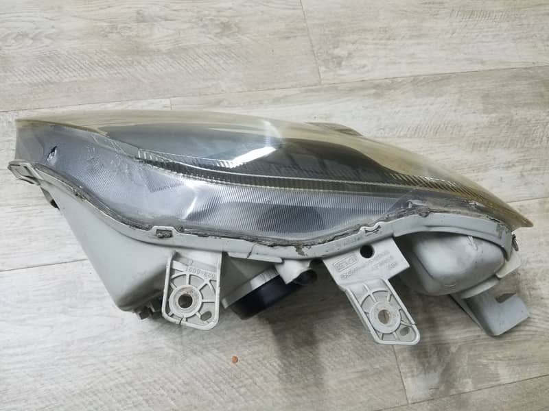 Honda Civic RS 1999-2000 Headlight (Right Only) 2