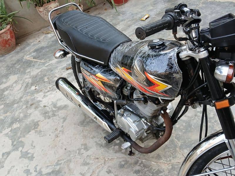 Honda CG 125 2021 12