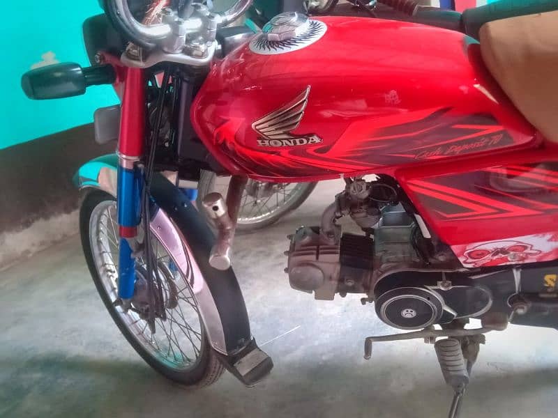 Honda cd70 2021 0