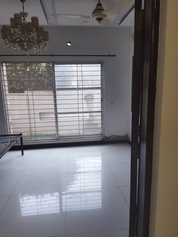 DHA PHASE 6 7 MARLA HOUSE FOR RENT 10