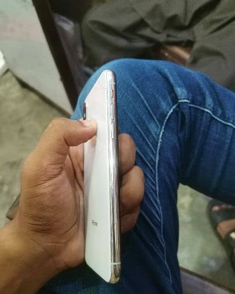 iphone X 256 gb non pta for sale . . 3