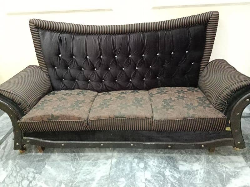 sell 5 seater sofa set 3