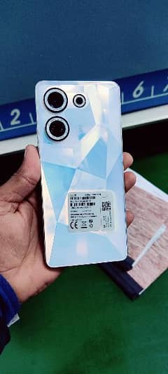 Tecno Camon 20 0