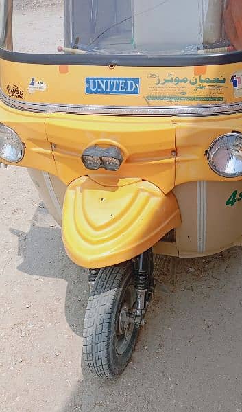 Sazgar(united) Riksha 6 seater for sale 3