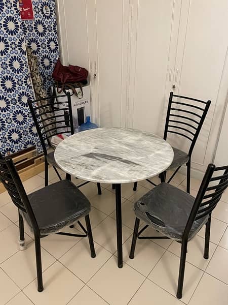 Dining Table with Four Chairs 1