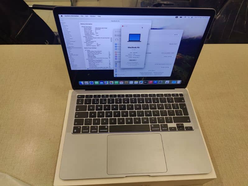 MacBook Air M1 8/256 9