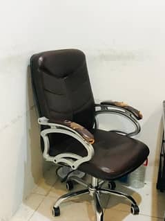 Office exective chair For Sale