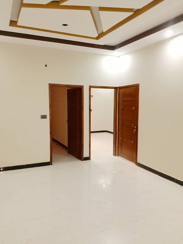 Nazimabad 3 Bed Drawing Lounge With Parking. 9