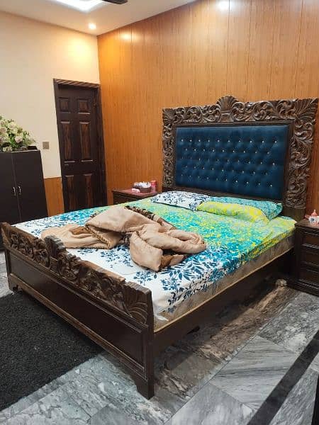 king size bad room set wooden 4