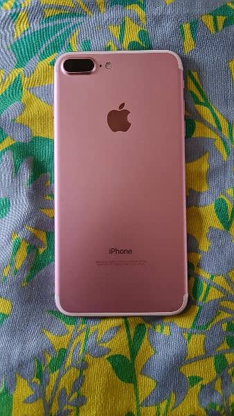 Apple iPhone 7 Plus 3