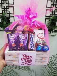 Customized Gift Baskets For Birthdays, Gift Boxes, Chocolate Bouquet