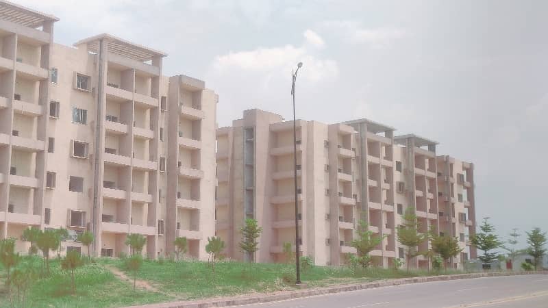 Luxurious One Bed Apartment For Sale In Bahria Enclave Heights, Islamabad Location: Sector J, Bahria Enclave Islamabad 4