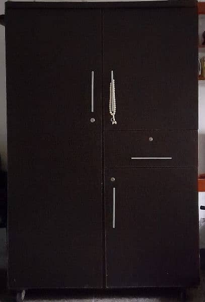 Bed with wardrobe/Almari for sale urgently 5