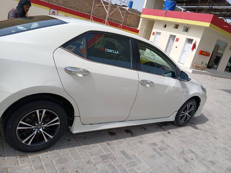 Toyota Corolla GLI 2017/2018 2