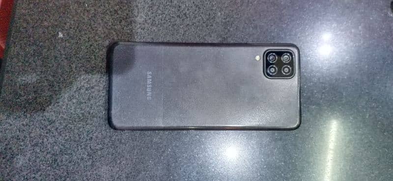 Samsung Galaxy A12 6