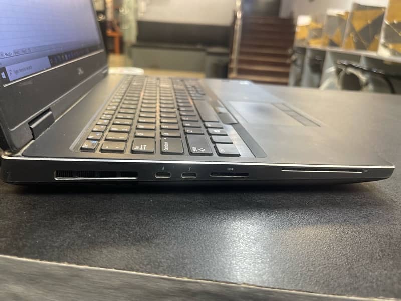 Urgent Laptop For Sale 0