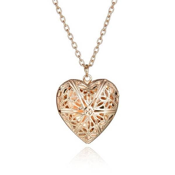 Heart Design Necklace 2