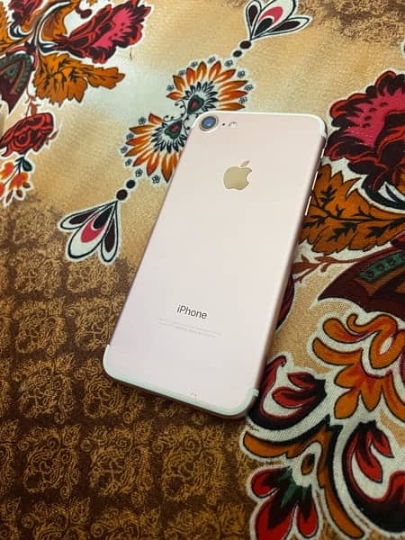 iphone 7 128 gb pta proved 1