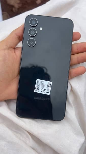 Samsung Galaxy A54 0