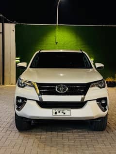 Toyota Fortuner V 2019