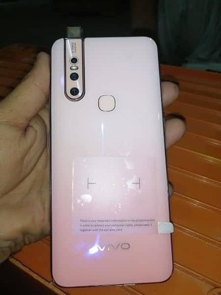 vivo v 15 6