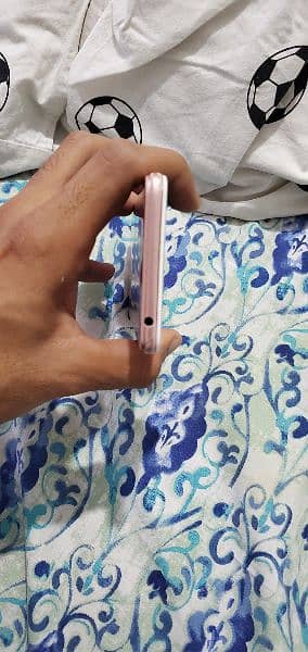 Moto zforce/OPPO a37 11