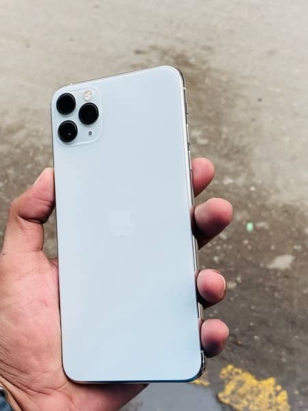 256 GB Factory Unlocked iphone 11 Pro Max 0