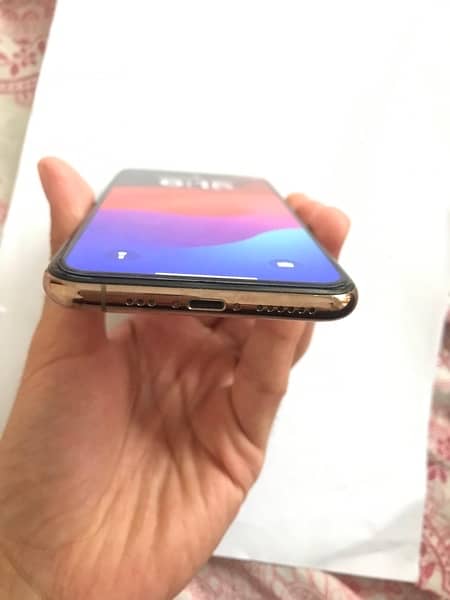 iPhone 11 Pro - Non-PTA - Golden Color 6