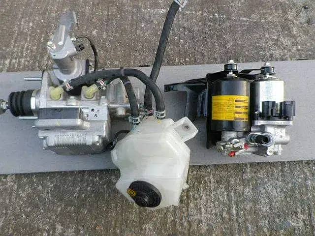 Toyota Aqua Toyota Prius Abs Unit Available 1