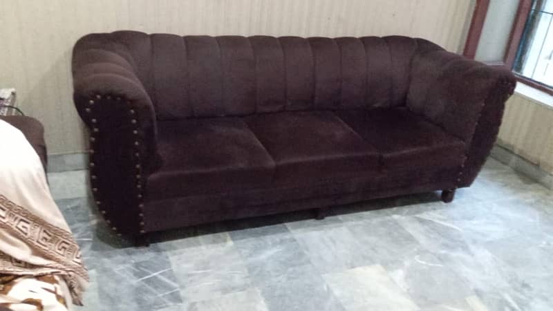 2 bed new hn available or sth sofa 7 siter 2