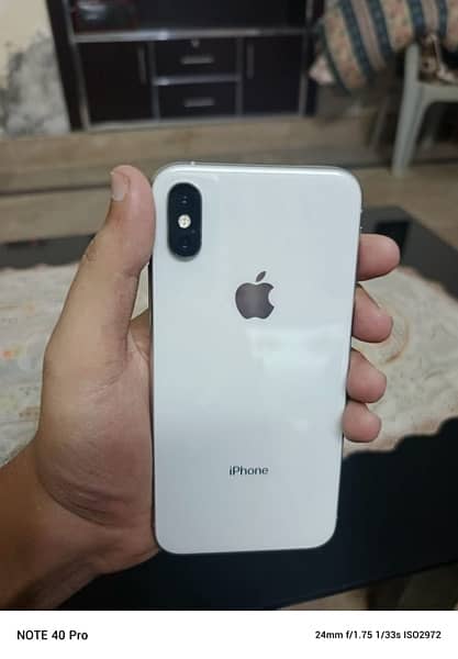 Iphone xs  64 gb 1