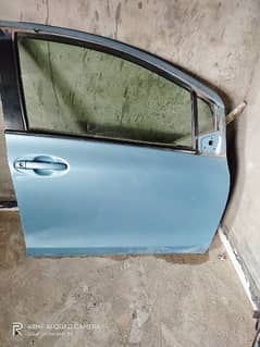 Toyota vitz doors/trunk complete