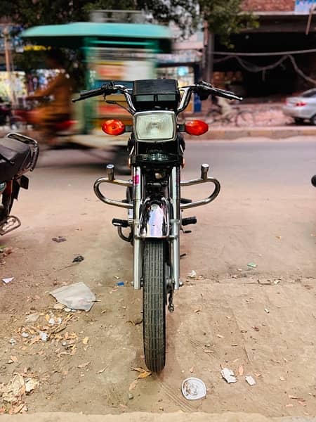 Honda CG 125 2022 Model | Punjab Registration | Honda 125 for sale 3