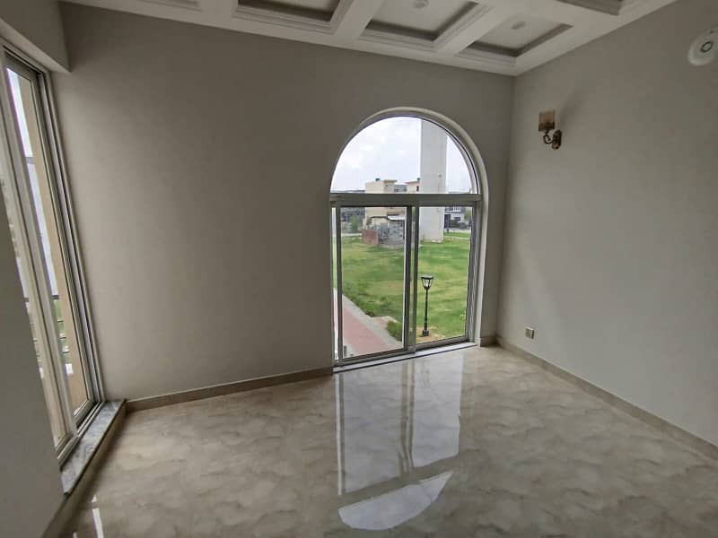 Facing Park 5 Marla House For Sale In M7B Lake City Lahore 6