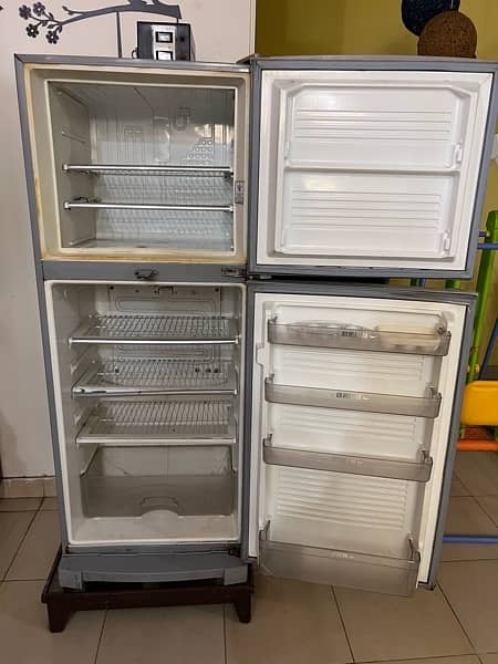 Dawlance Refrigerator for Sale 3